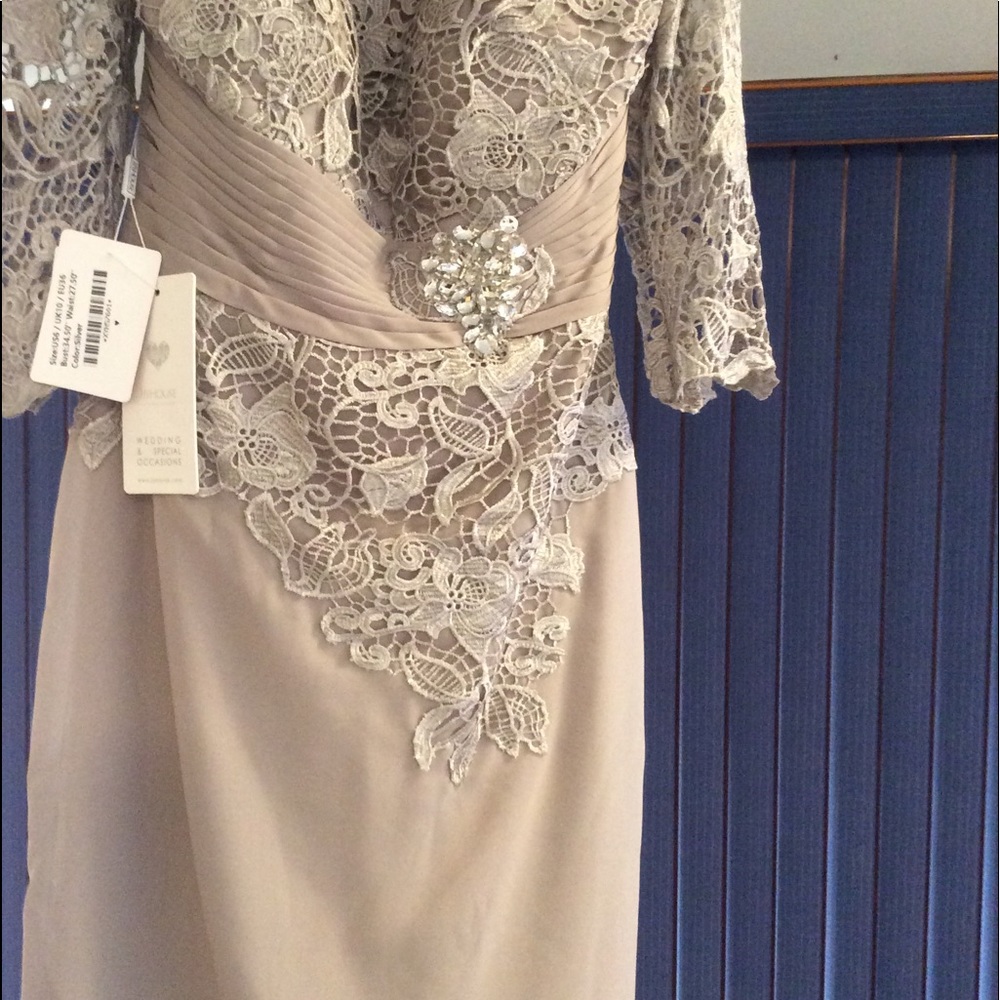 Dress for wedding ordered unable  to send back